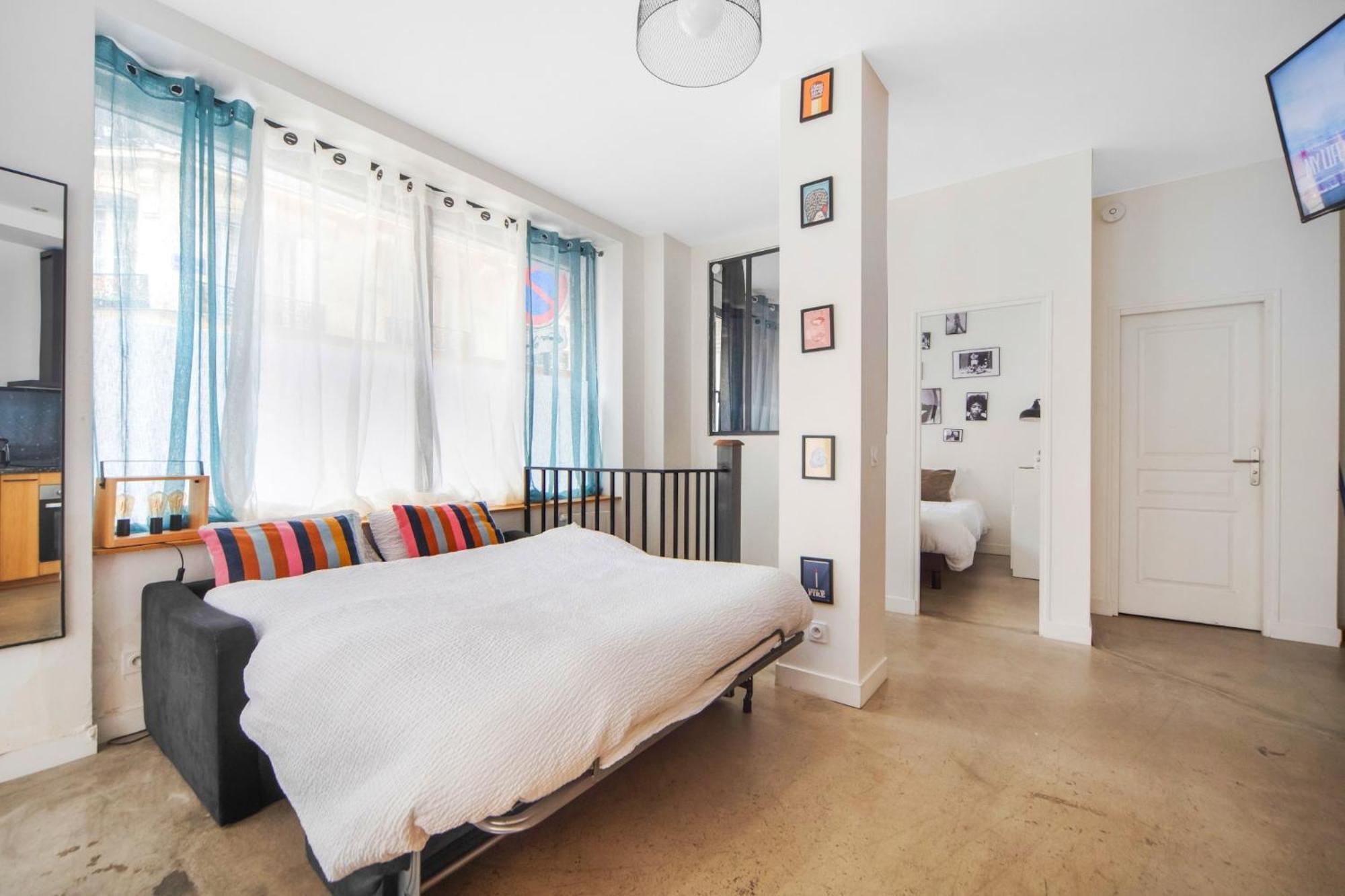 Large Flat Very Close To Montmartre Parijs Buitenkant foto